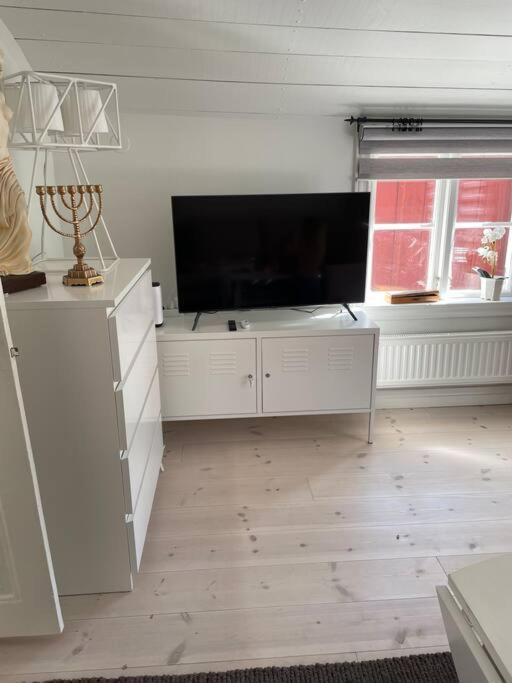 Historisk Charm I Hjaertat Av Gamla Stan Kalmar Villa Eksteriør billede